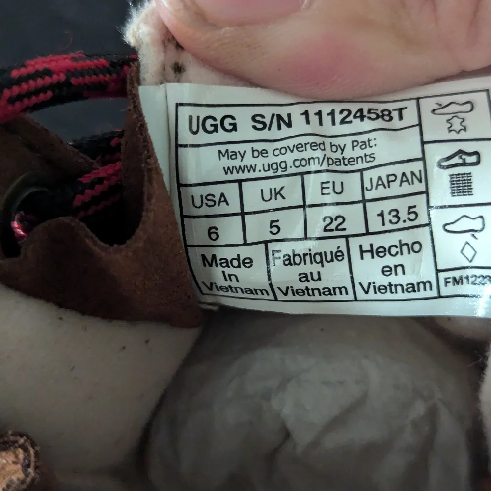 Ugg Kids' Robley Waterproof Boot